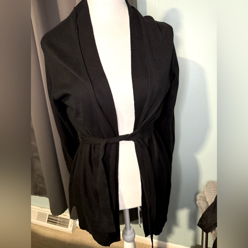 NWT black Gap belted sweater, Med
